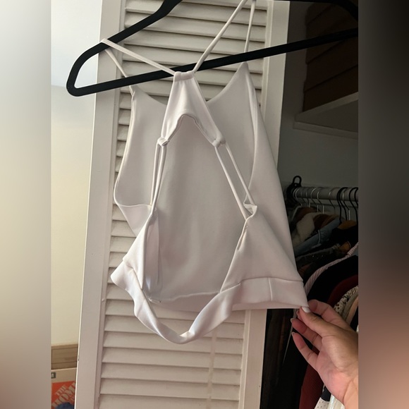 Windsor Crop Top - Picture 2 of 3